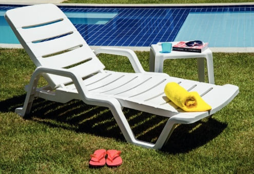 Espreguiçadeira Leblon Branca Tramontina - Imagem 2